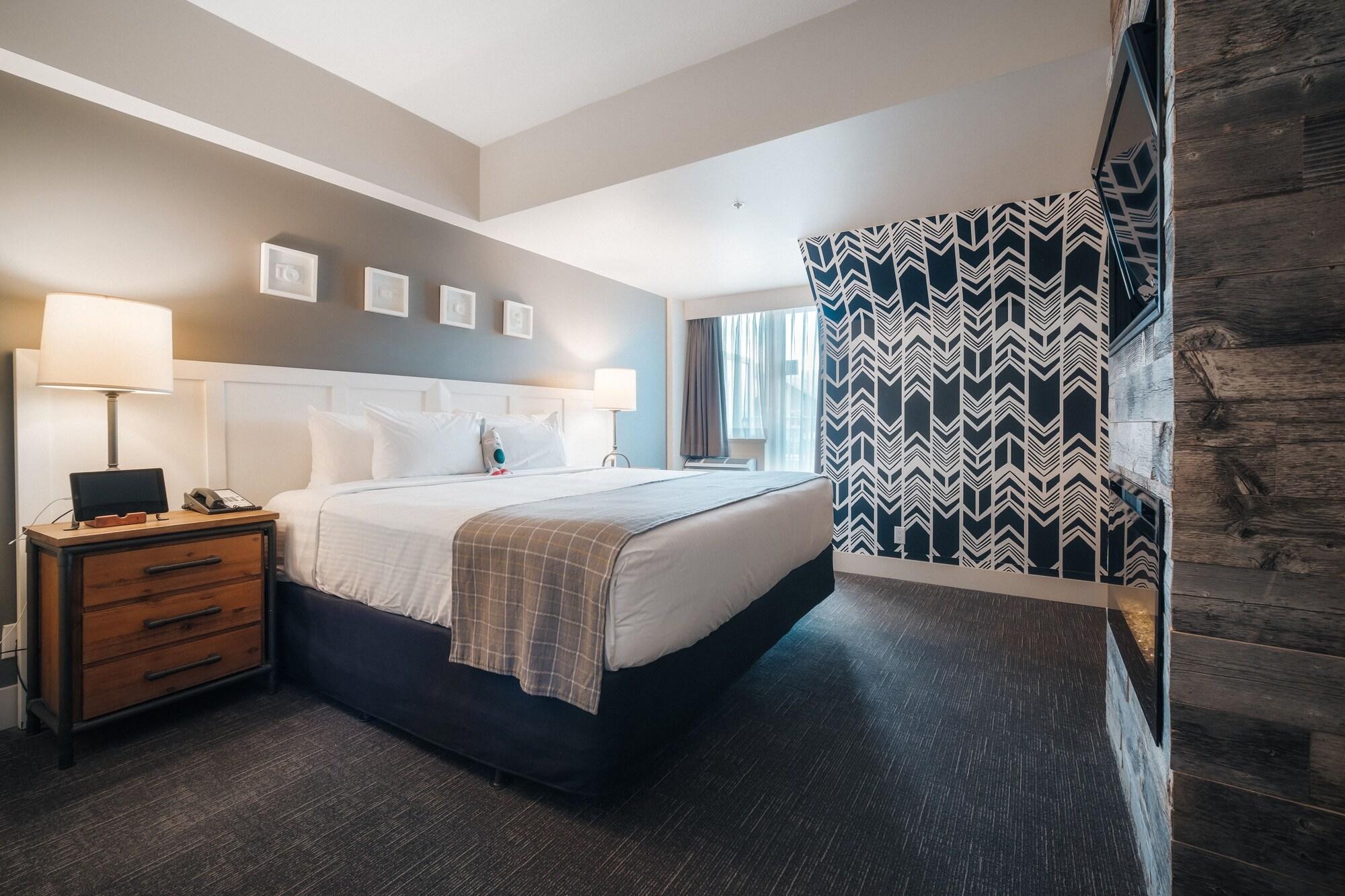 ซัมมิต ลอดจ์ บูทิก โฮเต็ล วิสต์เลอร์ Hotel ภายนอก รูปภาพ